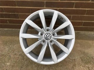 Llanta 17 pulgadas VW Golf VII