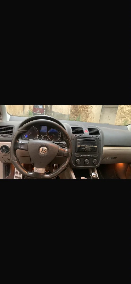 Volkswagen Golf 2005 - foto 1
