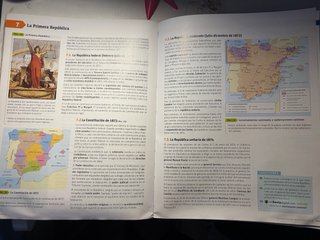 Historia de España : 2o Bachillerato Savia