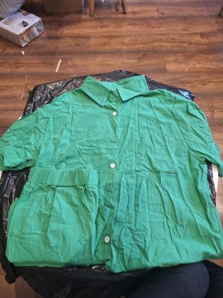Conjunto verde camisa y pantalón corto