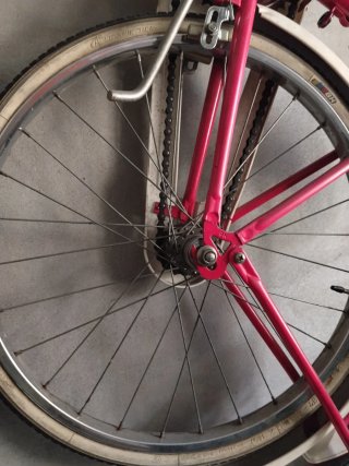 Bicicleta BH Happy fucsia "Retro"