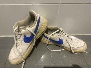 Zapatillas Nike Air Force 1 Blancas talla 44