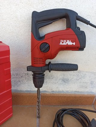 Martillo Hilti TE6-C con maletín