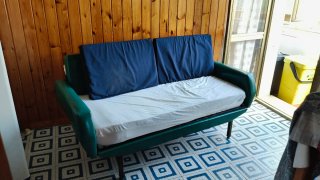 Divano vintage anni 50 tessuto legno