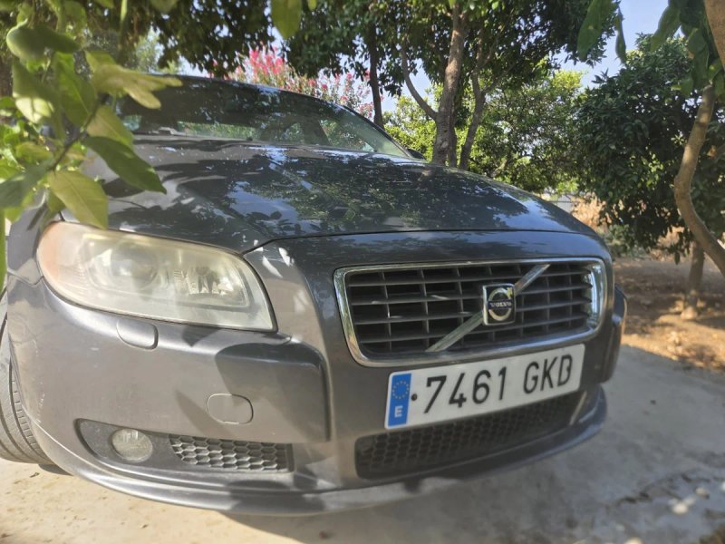 Volvo S80 2009 - foto 1