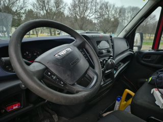 Camion iveco daily frigorifico
