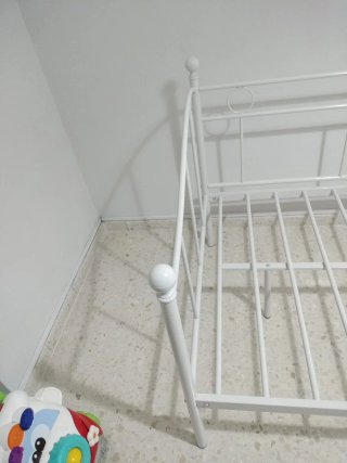 Diván de forja blanco