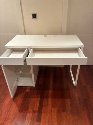 Escritorio MICKE Ikea 105x50 Blanco