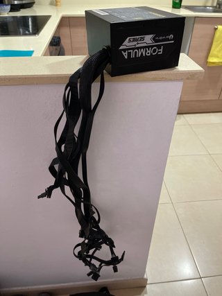 Fuente Alimentación Bitfenix 650w
