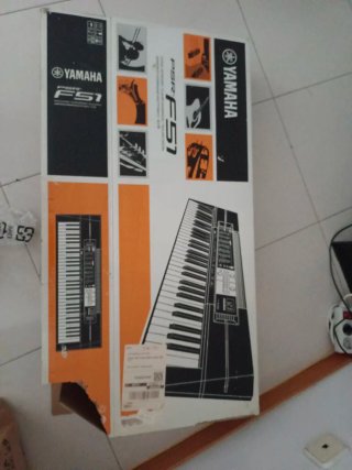 Piano Yamaha F51