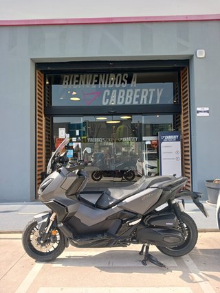 Honda ADV 350 Maxi-Scooter Gris