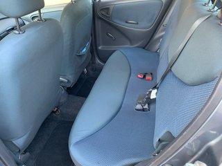 Toyota Yaris 2005