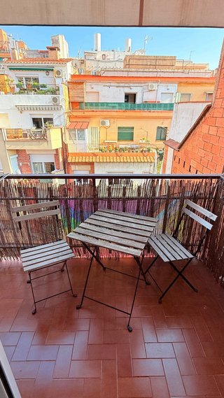 Mesa y 2 sillas de exterior plegables