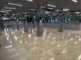 Local comercial en alquiler en Indautxu en Bilbao