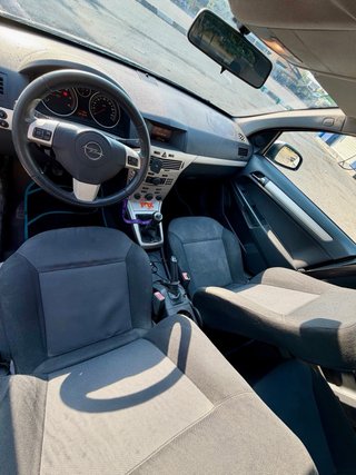 Opel Astra 2008