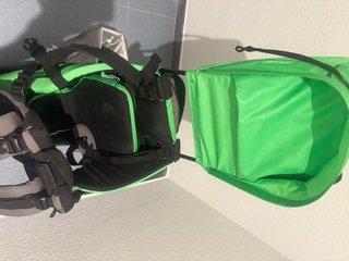 Mochila portabebés Inesca