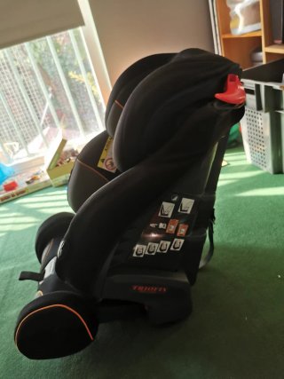 Sillas de coche Klippan Century y Triofix recline