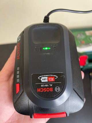 Taladro Bosch EasyDrill 18V-40 a batería