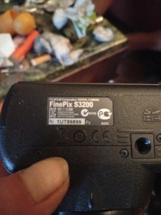 Fujifilm Finepix S3200 Cámara Digital negociable