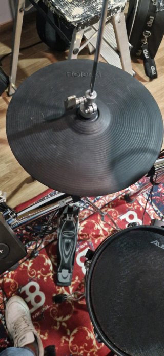 Batería Electrónica Roland Alesis
