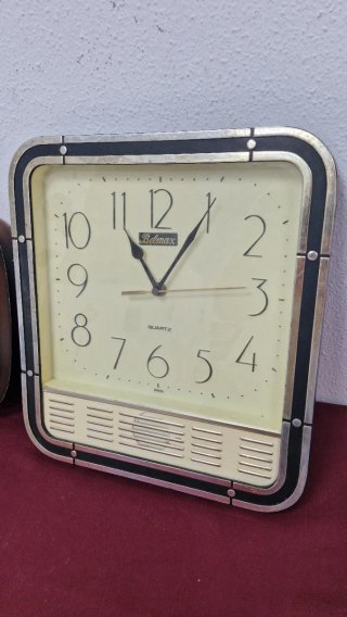 Relojes de pared antiguos Belmax y Herco