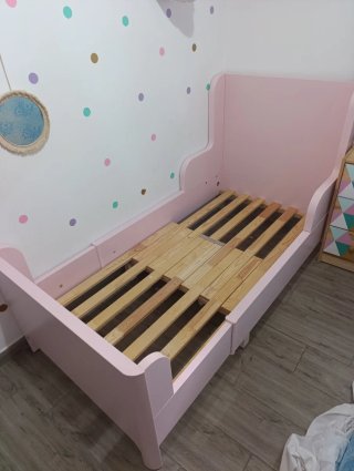 Cama extensible IKEA BUSUNGE rosa