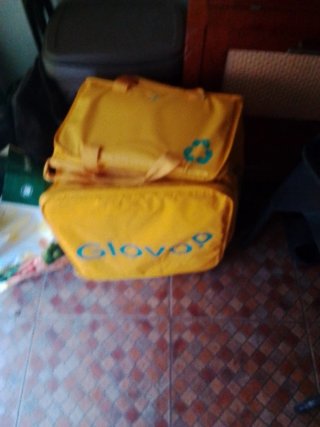 Mochila Glovo amarilla