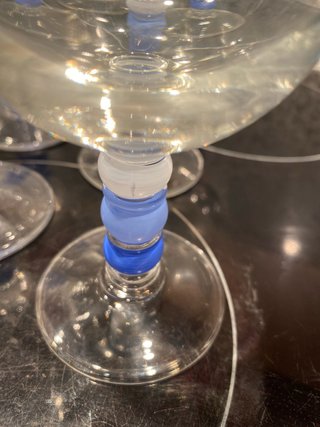 11 Copas de vino/agua con detalles azules