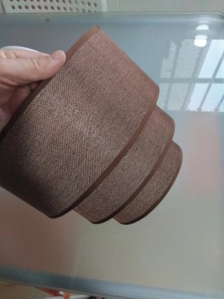 Lámpara colgante de tela marrón