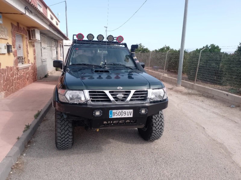 Nissan Patrol y61 - foto 1
