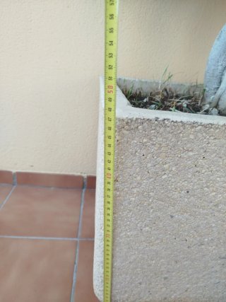 5 Macetones Piedra Beige 50x50x48cm.