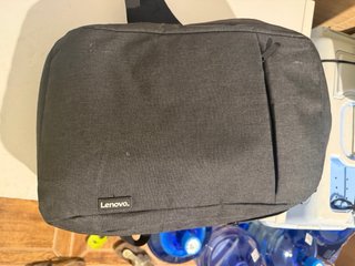 Portátil Lenovo Negro