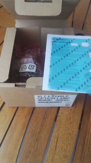LAMPARA PROYECTOR VLT-EX240LP