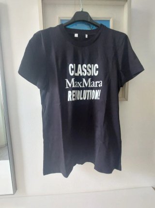 MaxMara T-shirt Classic Revolution