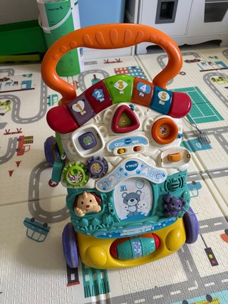 Andador infantil Vtech con actividades