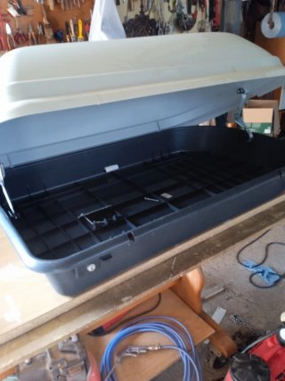 Cofre de techo con barras universales