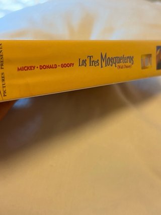 VHS Los Tres Mosqueteros Disney Español