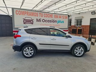 Toyota RAV4 2014
