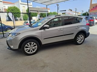 Toyota RAV4 2014