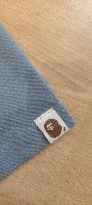 Camiseta Bape.