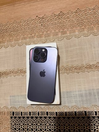 iPhone 14 Pro Negro/Morado