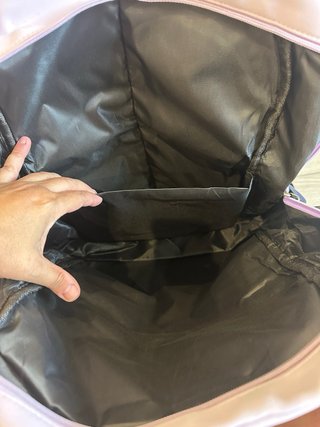 Mochila Adidas lila y morado sin etiqueta