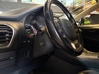 Lexus NX 2.5 300h Luxury 4WD