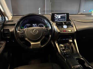 Lexus NX 2.5 300h Luxury 4WD