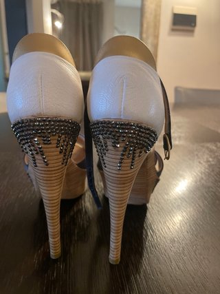 Sandali Giuseppe Zanotti neri e oro