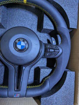 Volante BMW M Alcantara/Couro Perfurado