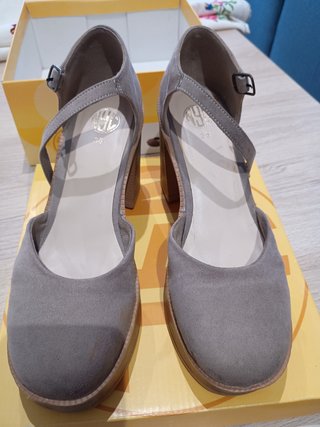 Zapatos de tacón talla 38