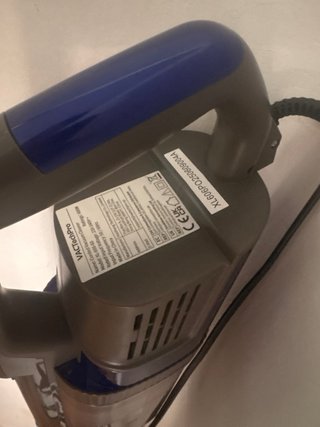 Aspiradora VACTechPro con accesorios