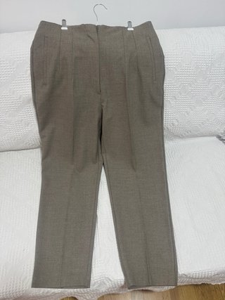 Pantalón Zara Beige Talla M