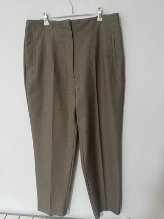 Pantalón Zara Beige Talla M